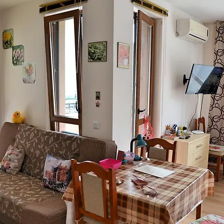 아파트 Balkan Breeze 7 One Bedroom Eh 써니비치