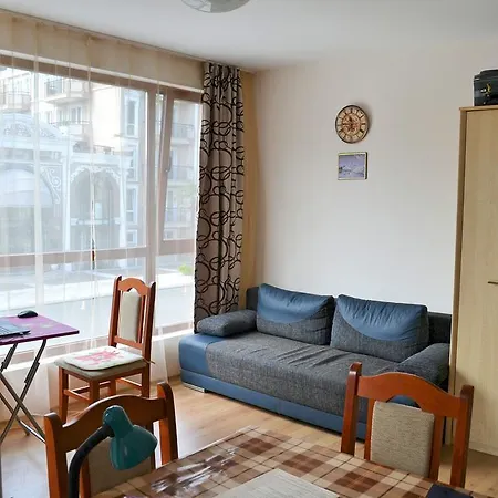 Balkan Breeze 7 One Bedroom Eh 아파트